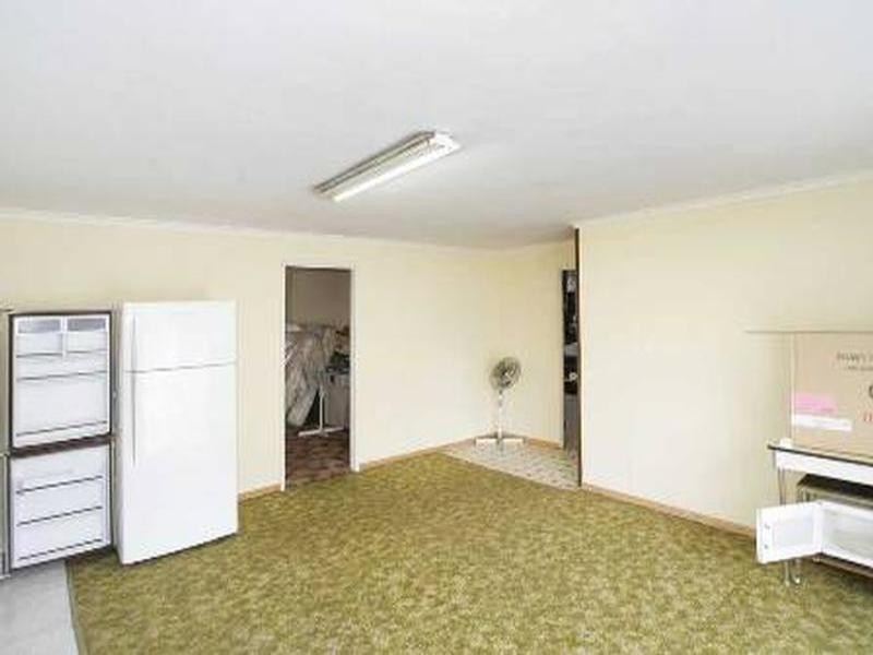 9 Pitt Road, Martin WA 6110