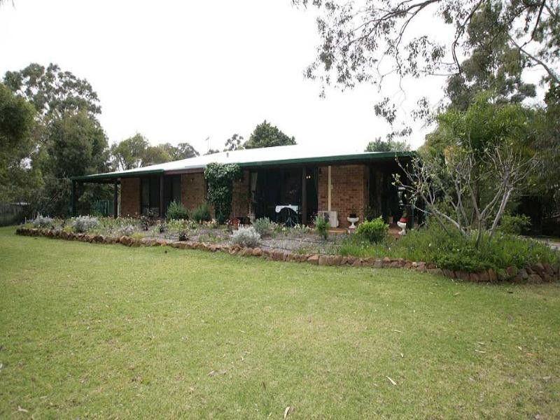 9 Pitt Road, Martin WA 6110