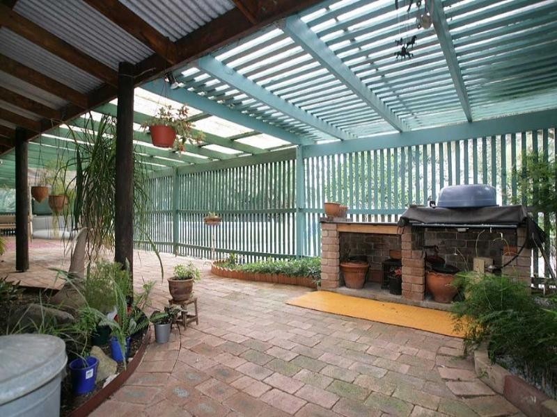9 Pitt Road, Martin WA 6110