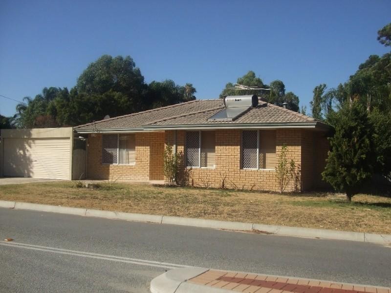 27 Digby Street, Gosnells WA 6110