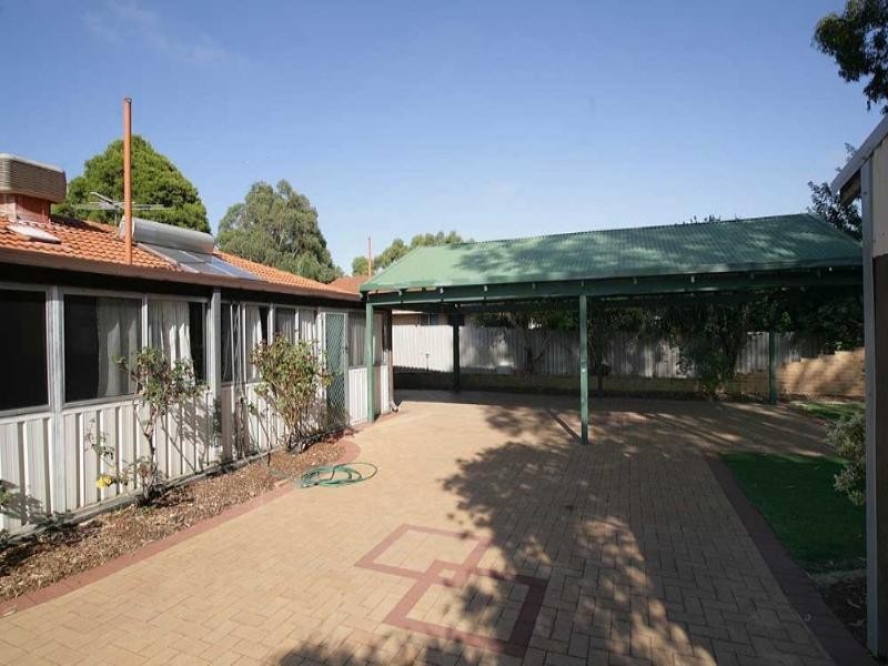 41 Delbridge Drive, Kenwick WA 6107