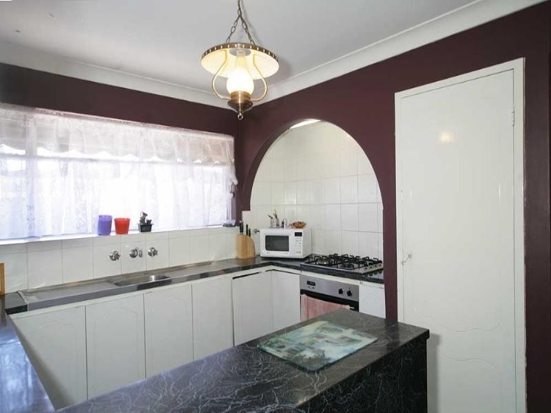 11 Wooramel Crescent, Gosnells WA 6110