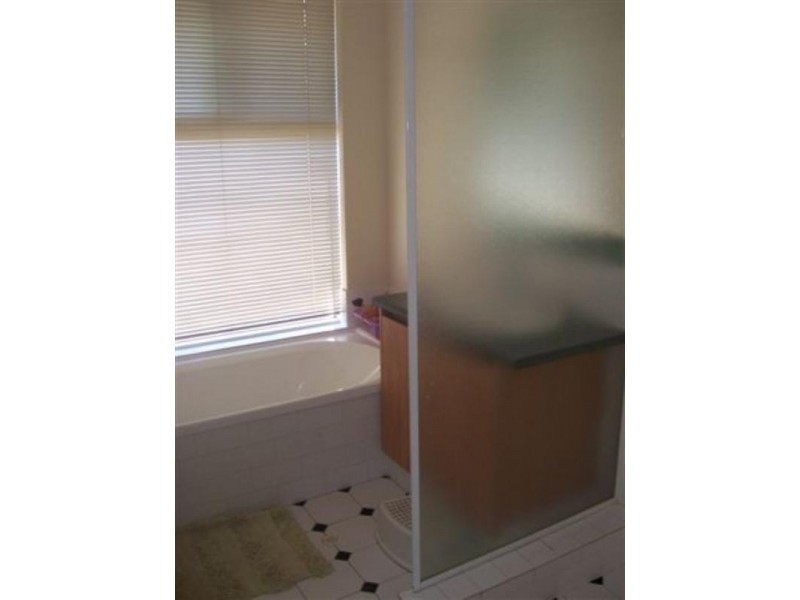 10 Barbados Link, Langford WA 6147