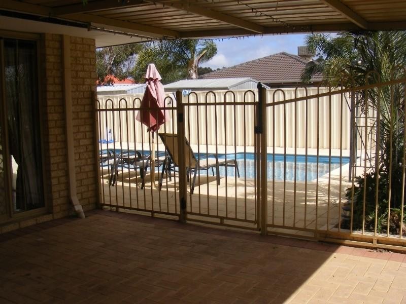 26 Carpentaria Crescent, Kenwick WA 6107