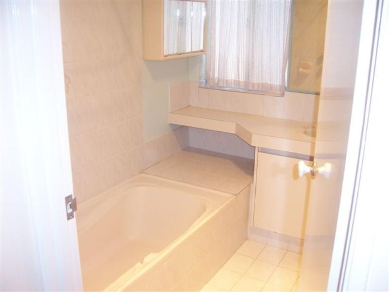 41 Riverbank Drive, Gosnells WA 6110