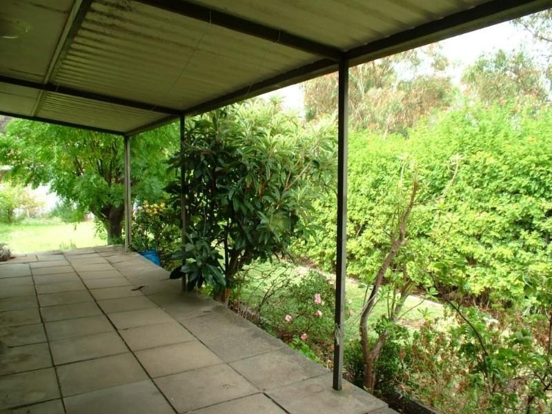 12 Ward Crescent, Kelmscott WA 6111