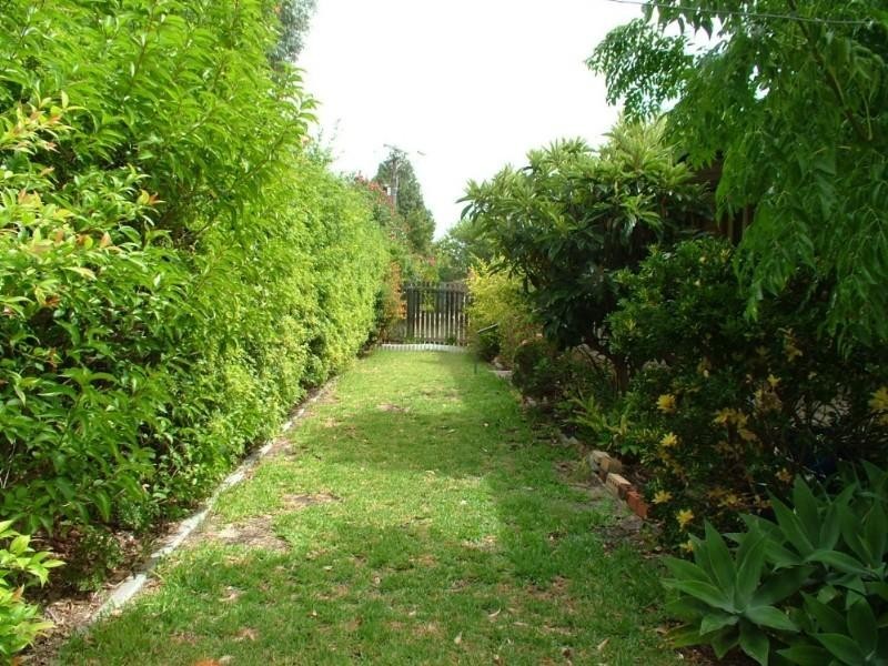 12 Ward Crescent, Kelmscott WA 6111