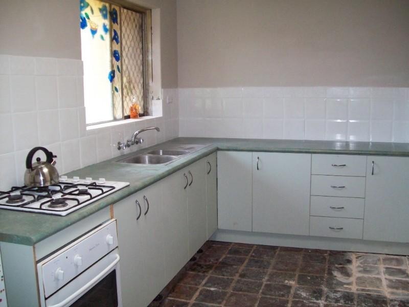 19 Conifer Street, Maddington WA 6109