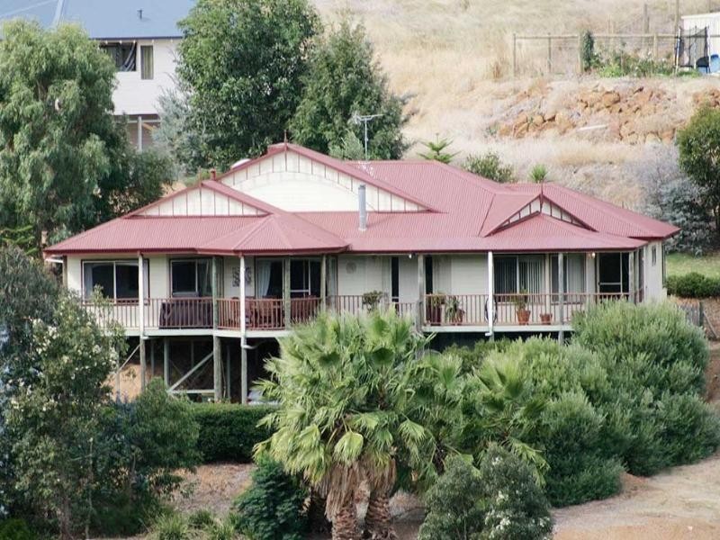 60 Garland Road, Roleystone WA 6111