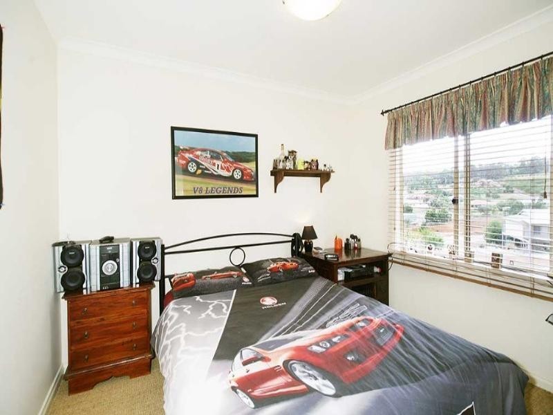 60 Garland Road, Roleystone WA 6111