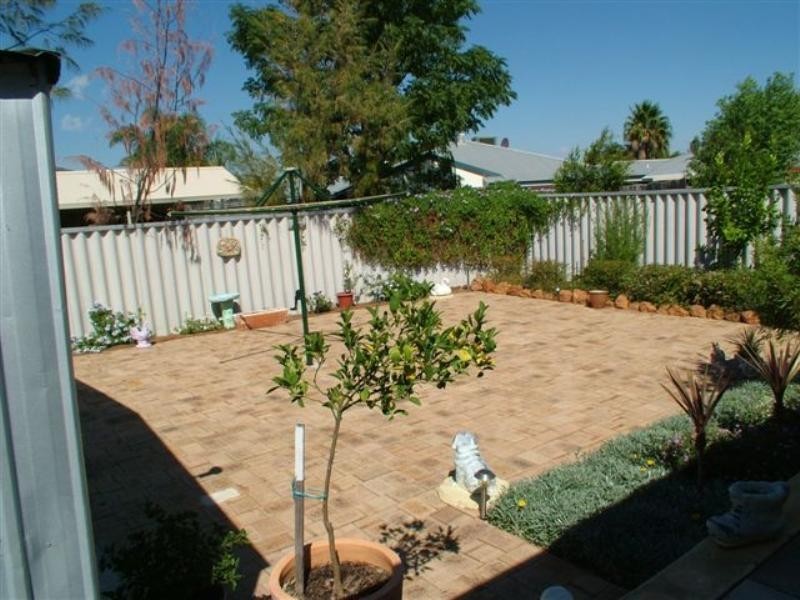 5 Wallan Court, Maddington WA 6109