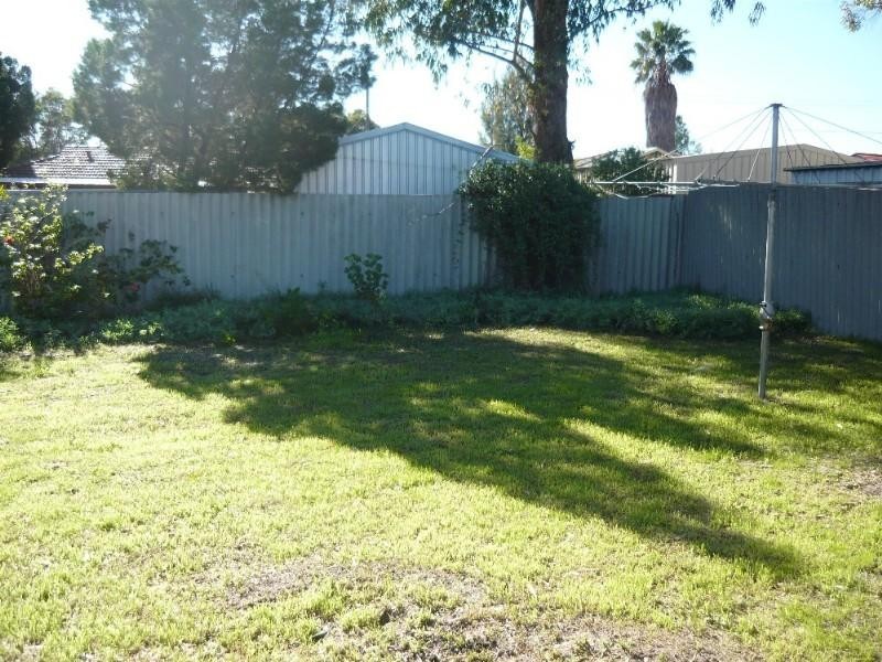 7 Rainbow Court, Gosnells WA 6110