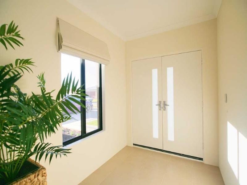 38 Quenda Drive, Canning Vale WA 6155