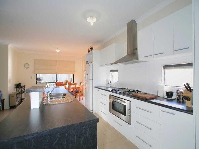 38 Quenda Drive, Canning Vale WA 6155