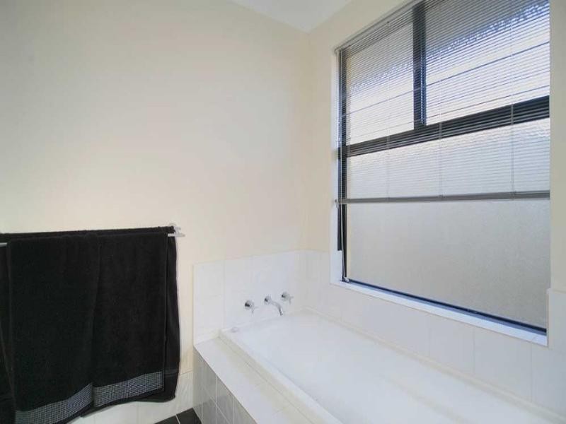 38 Quenda Drive, Canning Vale WA 6155