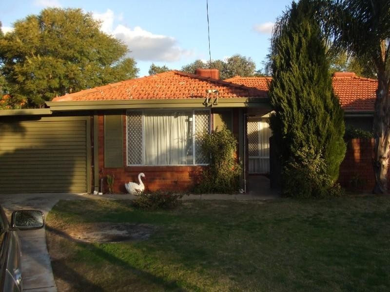 6A Brumby Place, Armadale WA 6112