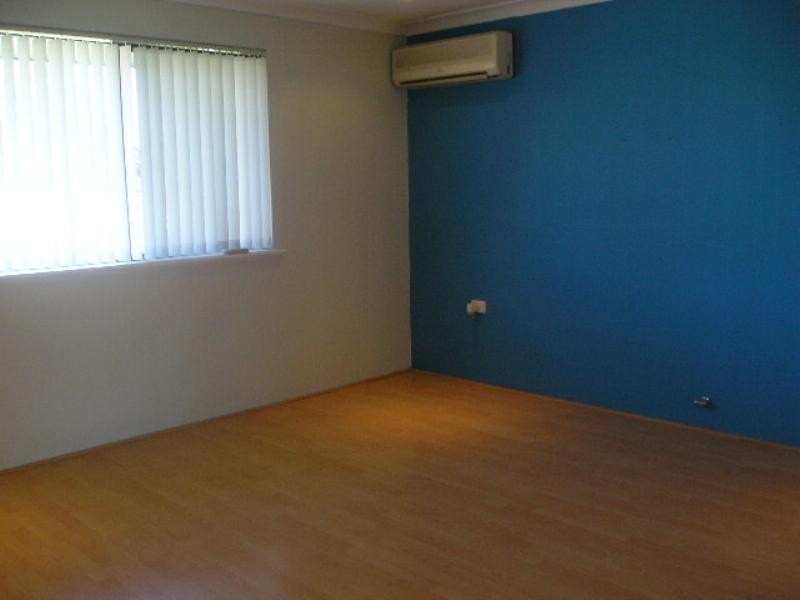 1 Oliphant Street, Kenwick WA 6107