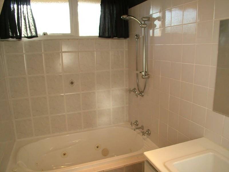 22 Watsonia Street, Maddington WA 6109