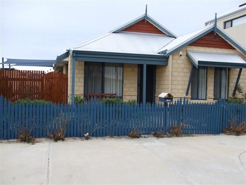 17 Haven Way, Atwell WA 6164
