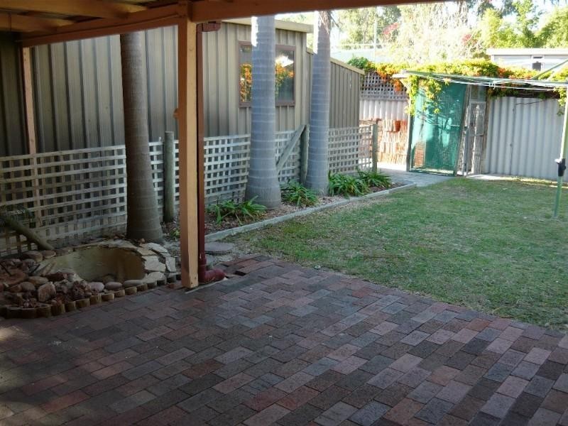 8 Sutherland Drive, Thornlie WA 6108