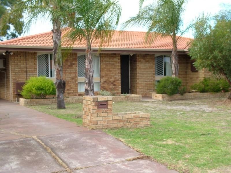 1 Hovea Place, Maddington WA 6109