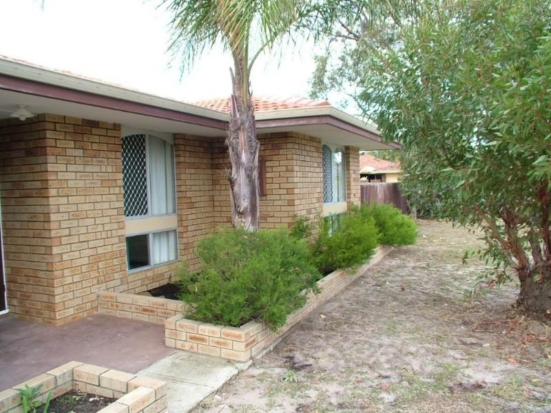 1 Hovea Place, Maddington WA 6109