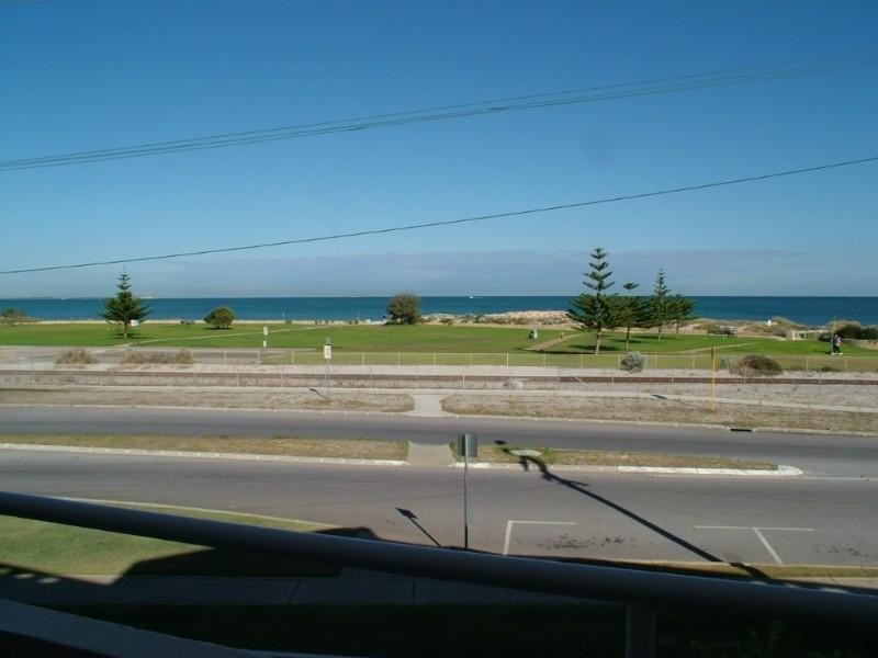5/244 Marine Terrace, South Fremantle WA 6162