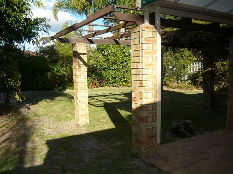 10 Irwin Close, Gosnells WA 6110