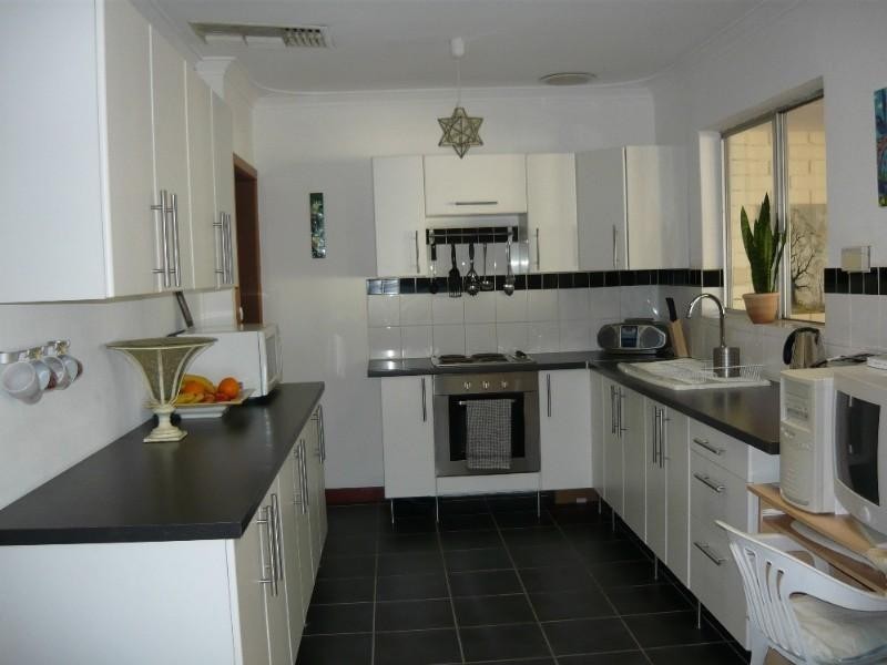 22 Corfield Street, Gosnells WA 6110