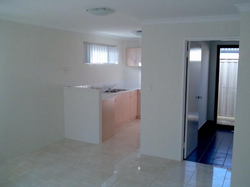 2/9 Preston Way, Balga WA 6061