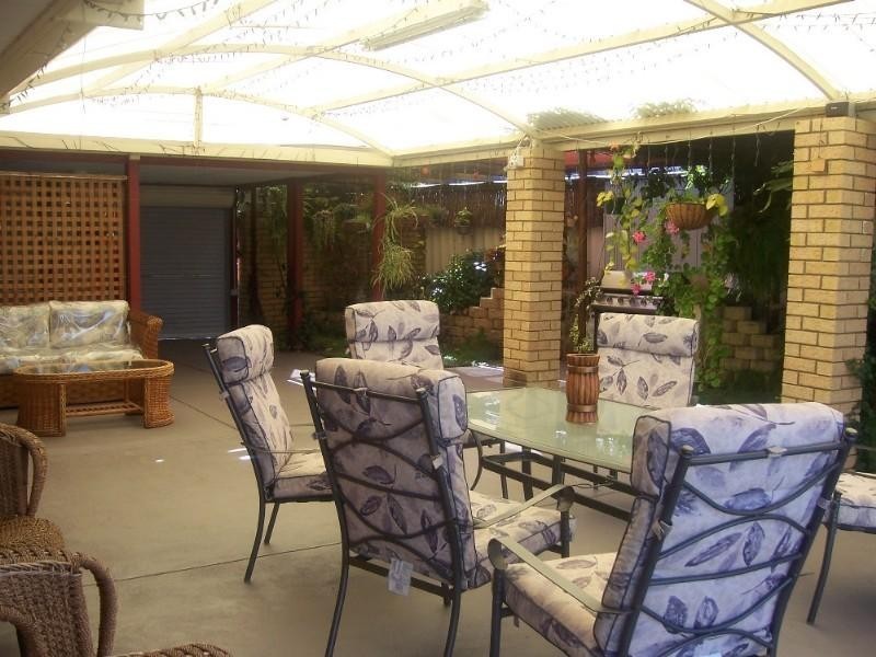 5 Peace Court, Maddington WA 6109