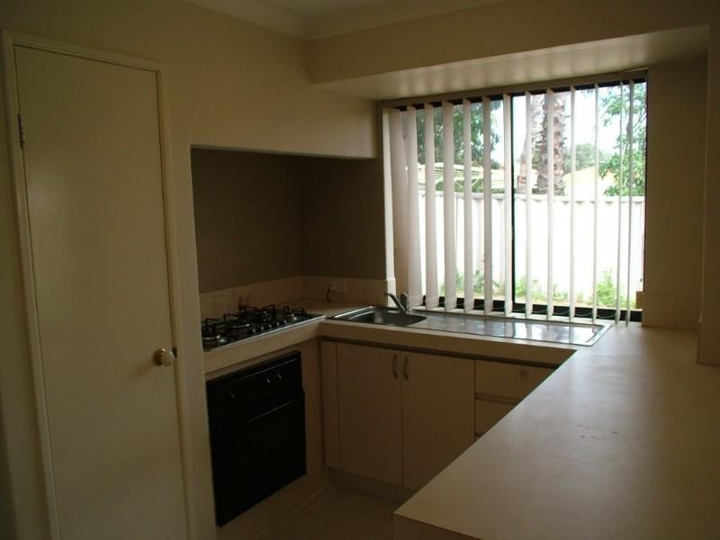 5 Colonial Place, Gosnells WA 6110