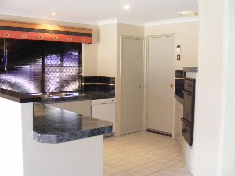 26 Carpenteria Crescent, Kenwick WA 6107