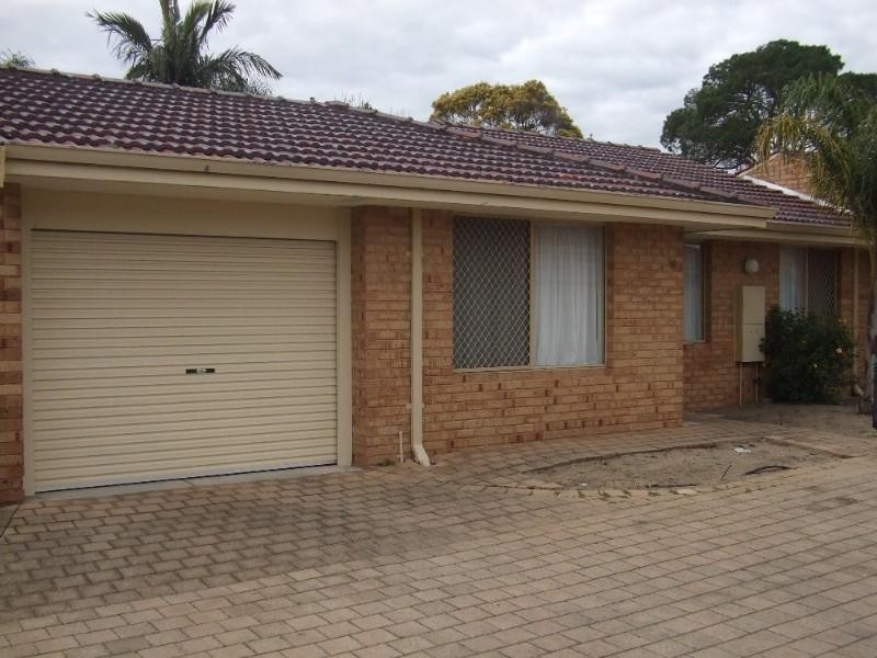 16/6 Lester Court, Thornlie WA 6108