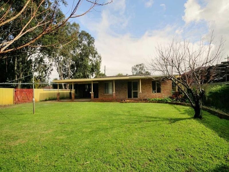 12 Miller Street, Maddington WA 6109