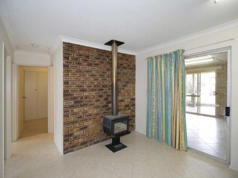 12 Miller Street, Maddington WA 6109