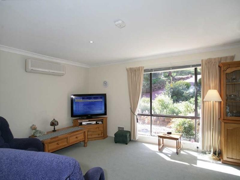 1 Penny Place, Kelmscott WA 6111