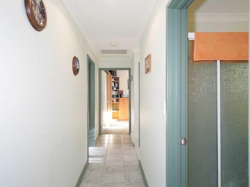 12 Belaring Place, Kenwick WA 6107