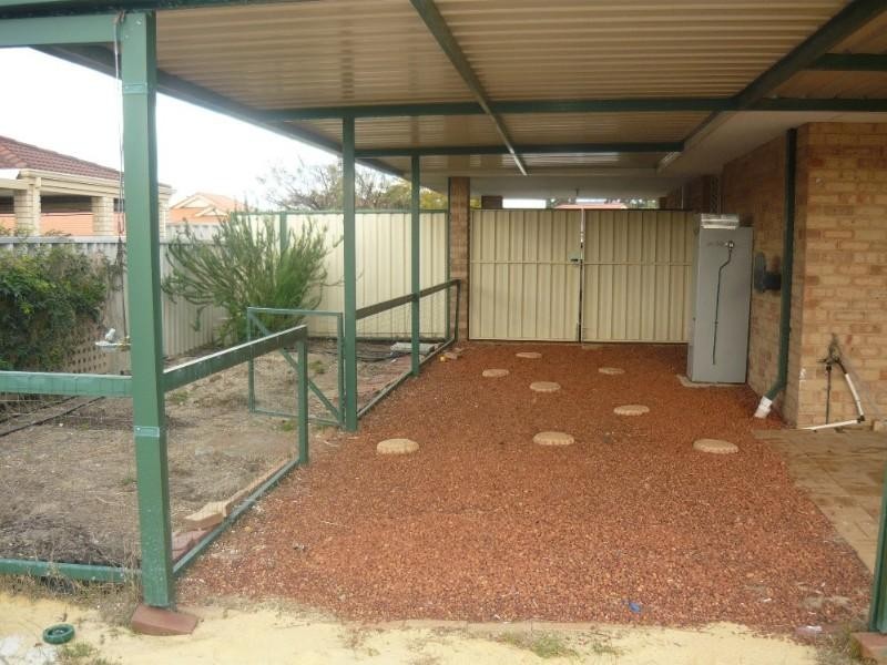 136 Challis Road, Seville Grove WA 6112