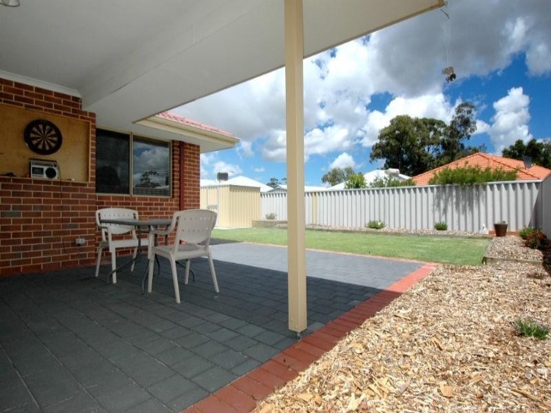 15 Wingrove Road, Langford WA 6147