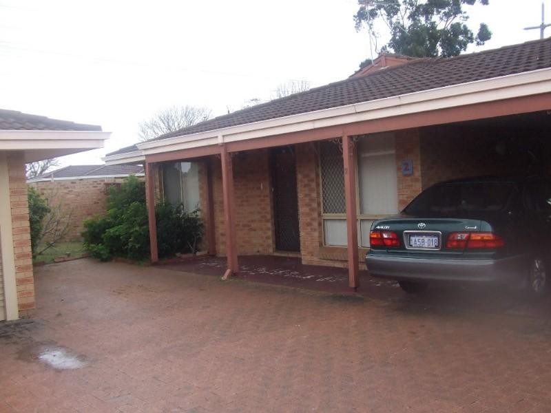 2/8 Elm Court, Dianella WA 6059