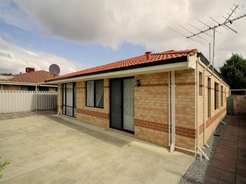 26 Winterbourne Glades, Maddington WA 6109