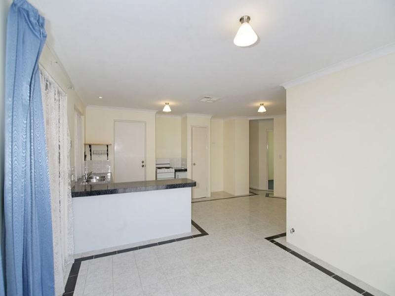 26 Winterbourne Glades, Maddington WA 6109