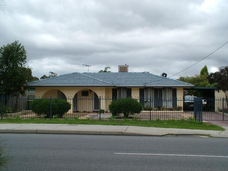 43 Corfield Street, Gosnells WA 6110