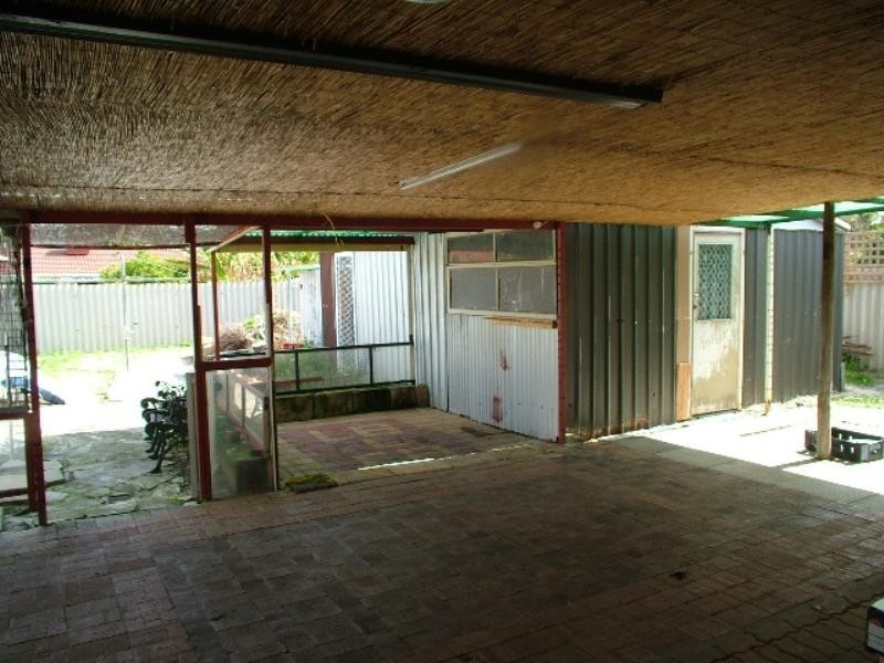 43 Corfield Street, Gosnells WA 6110