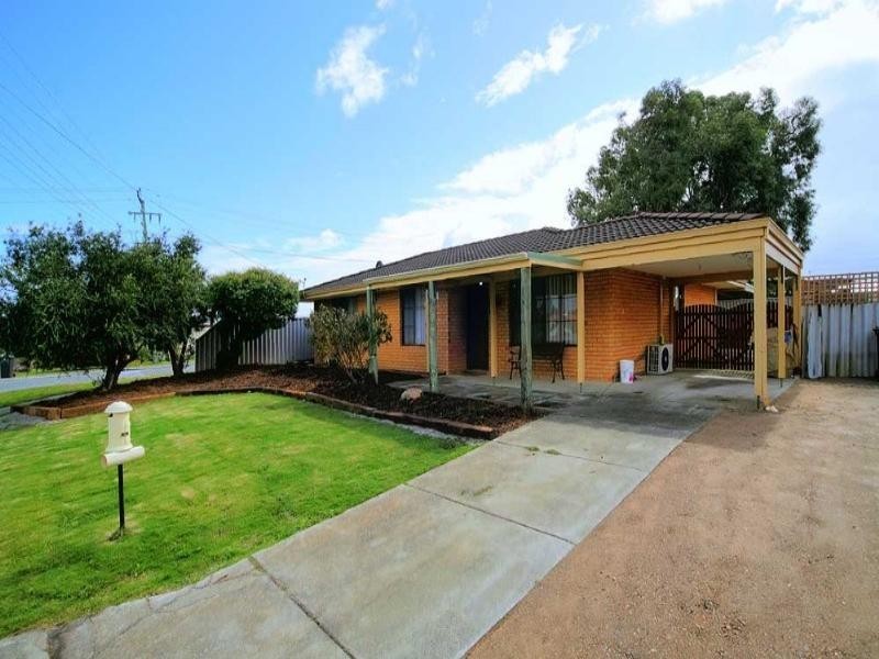 2 Lorikeet Way, Gosnells WA 6110