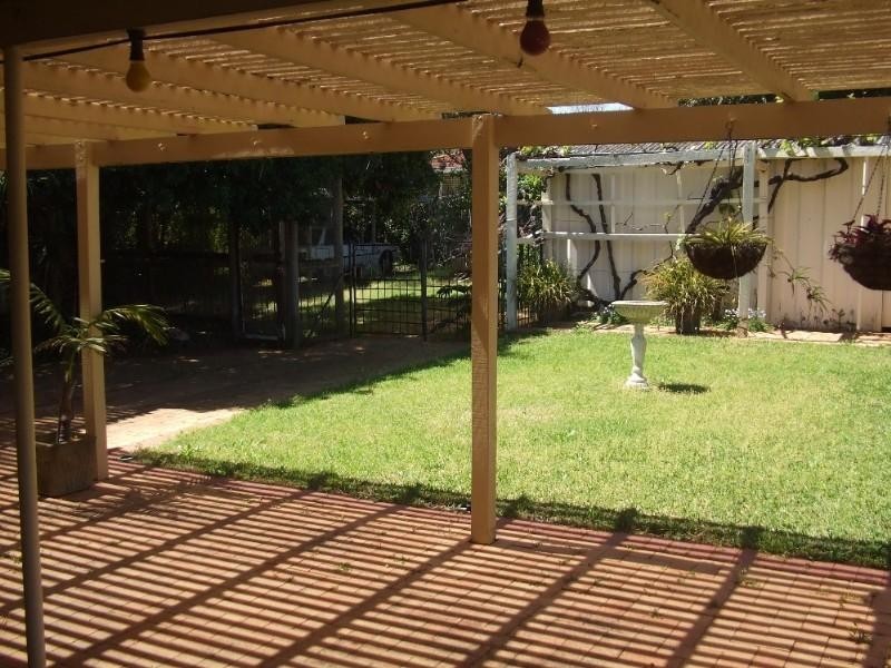 3186 Albany Highway, Mount Nasura WA 6112