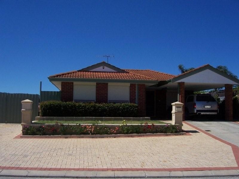 7 Peace Court, Maddington WA 6109