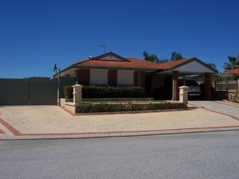 7 Peace Court, Maddington WA 6109