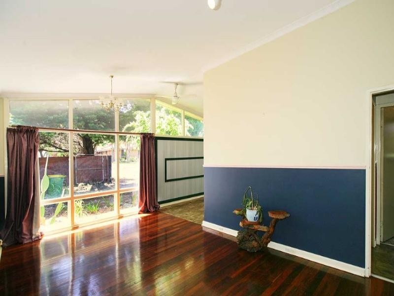 21 Ospringe Street, Gosnells WA 6110